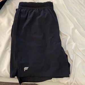 Men’s fabletics compression lined shorts